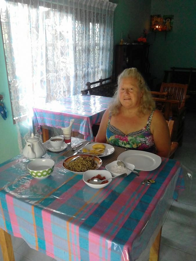 Nethmi Homestay & Restaurant Тангалла Экстерьер фото